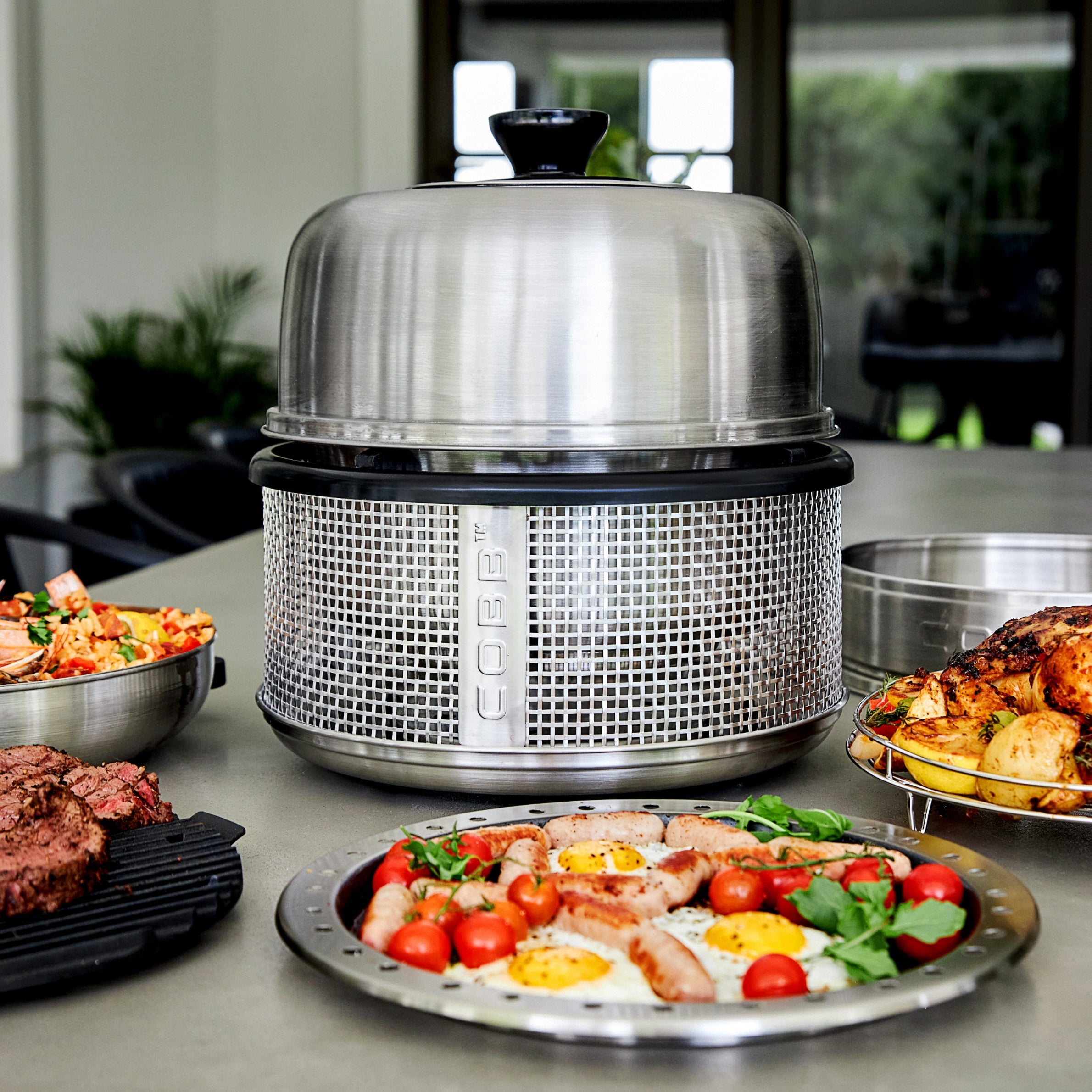 COBB Grill Premier